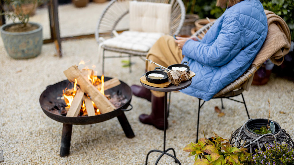 Woher kommt Funkenflug bei der Feuerschale und was dagegen tun?
